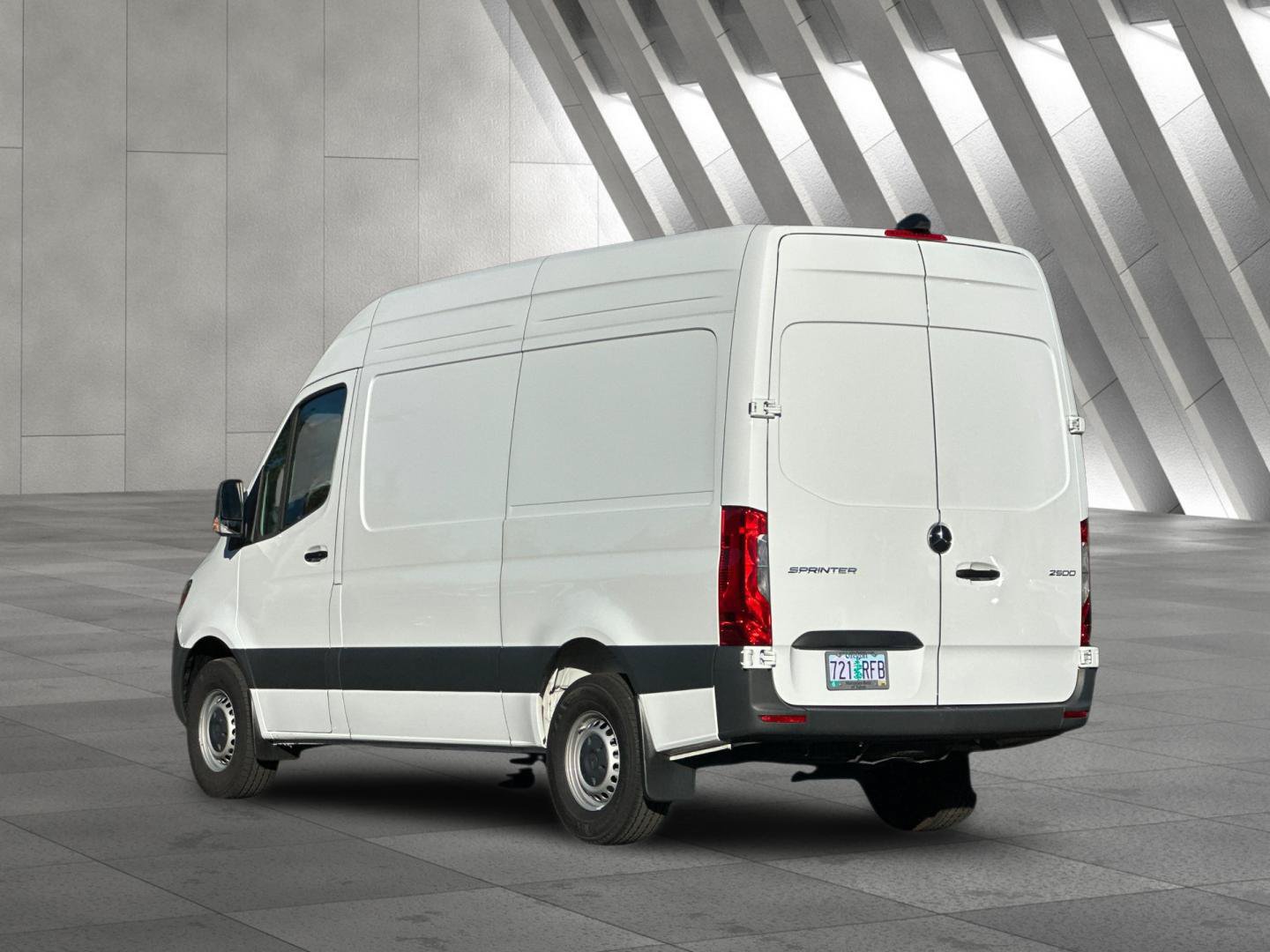 Used 2025 Mercedes-Benz Sprinter 2500 image 6