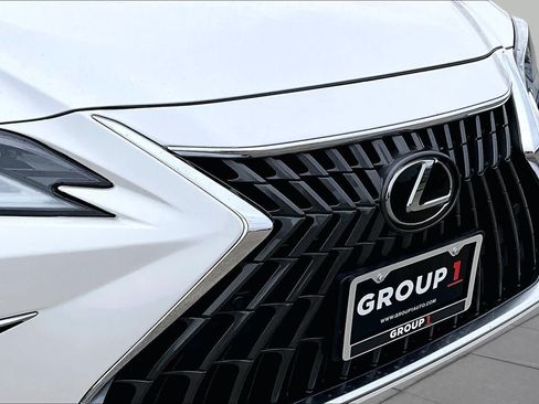 Used 2024 Lexus ES 350 w/ Premium Package FWD image 27