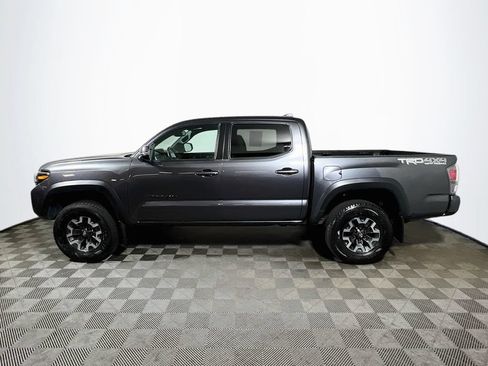 Certified 2021 Toyota Tacoma TRD Off-Road w/ TRD Premium Off Road Package AWD/4WD image 4