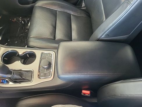 Used 2018 Jeep Grand Cherokee High Altitude AWD/4WD image 22