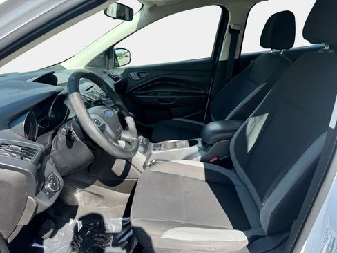 Used 2013 Ford Escape S image 9