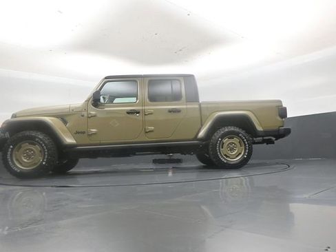 New 2026 Jeep Gladiator Willys AWD/4WD image 42