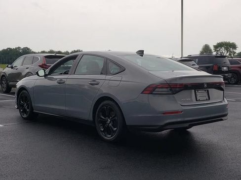 Used 2025 Honda Accord SE image 7