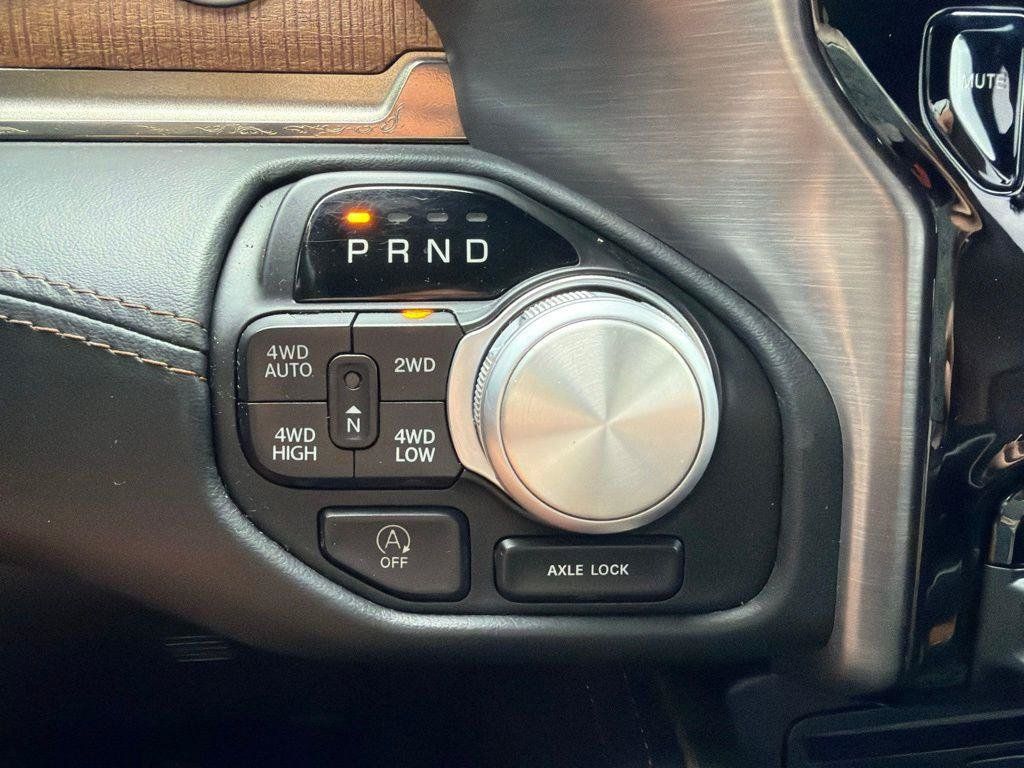 Used 2019 RAM 1500 Limited AWD/4WD image 51