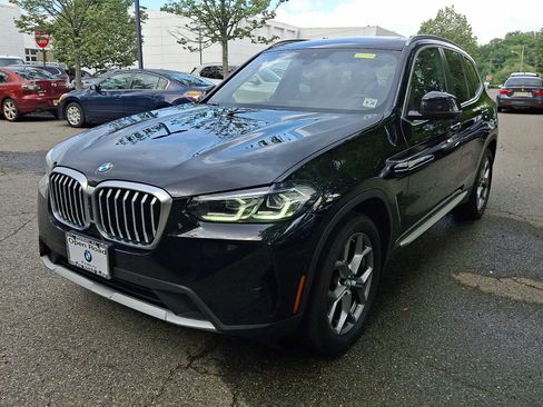 Used 2024 BMW X3 xDrive30i w/ Convenience Package AWD/4WD image 3