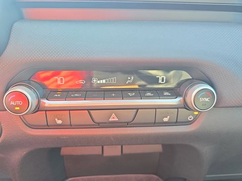 Used 2024 MAZDA CX-50 AWD 2.5 S w/ Weather Package image 19