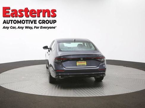 Used 2025 Honda Accord SE image 37