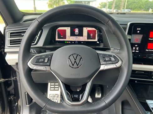 New 2026 Volkswagen Atlas Cross Sport SEL Premium R-Line AWD/4WD image 22