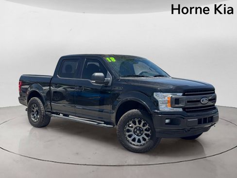 Used 2018 Ford F150 XLT w/ Equipment Group 302A Luxury AWD/4WD image 2