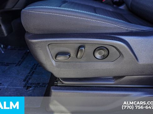 Used 2024 Chevrolet Silverado 1500 Custom image 35