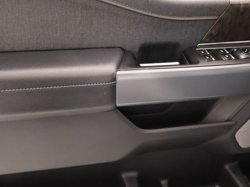 Used 2023 Ford F150 Lightning Lariat image 15