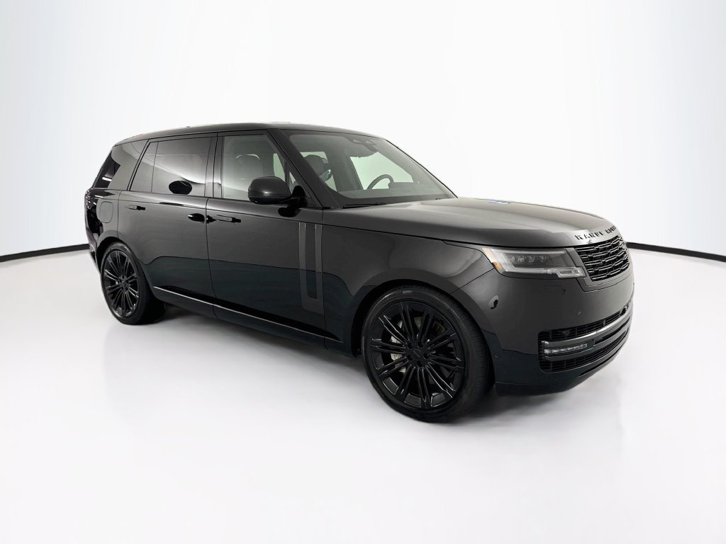 Certified 2026 Land Rover Range Rover Long Wheelbase SE AWD/4WD image 3