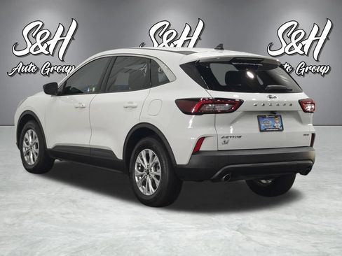 Used 2023 Ford Escape Active AWD/4WD image 16