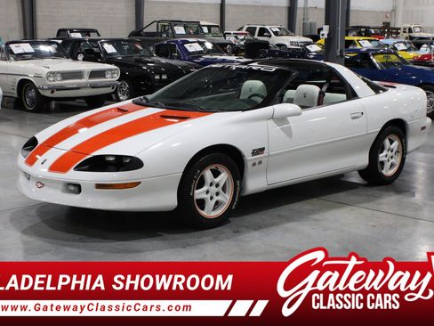 Used 1997 Chevrolet Camaro Z28 w/ Preferred Equipment Group 2 RWD image 1