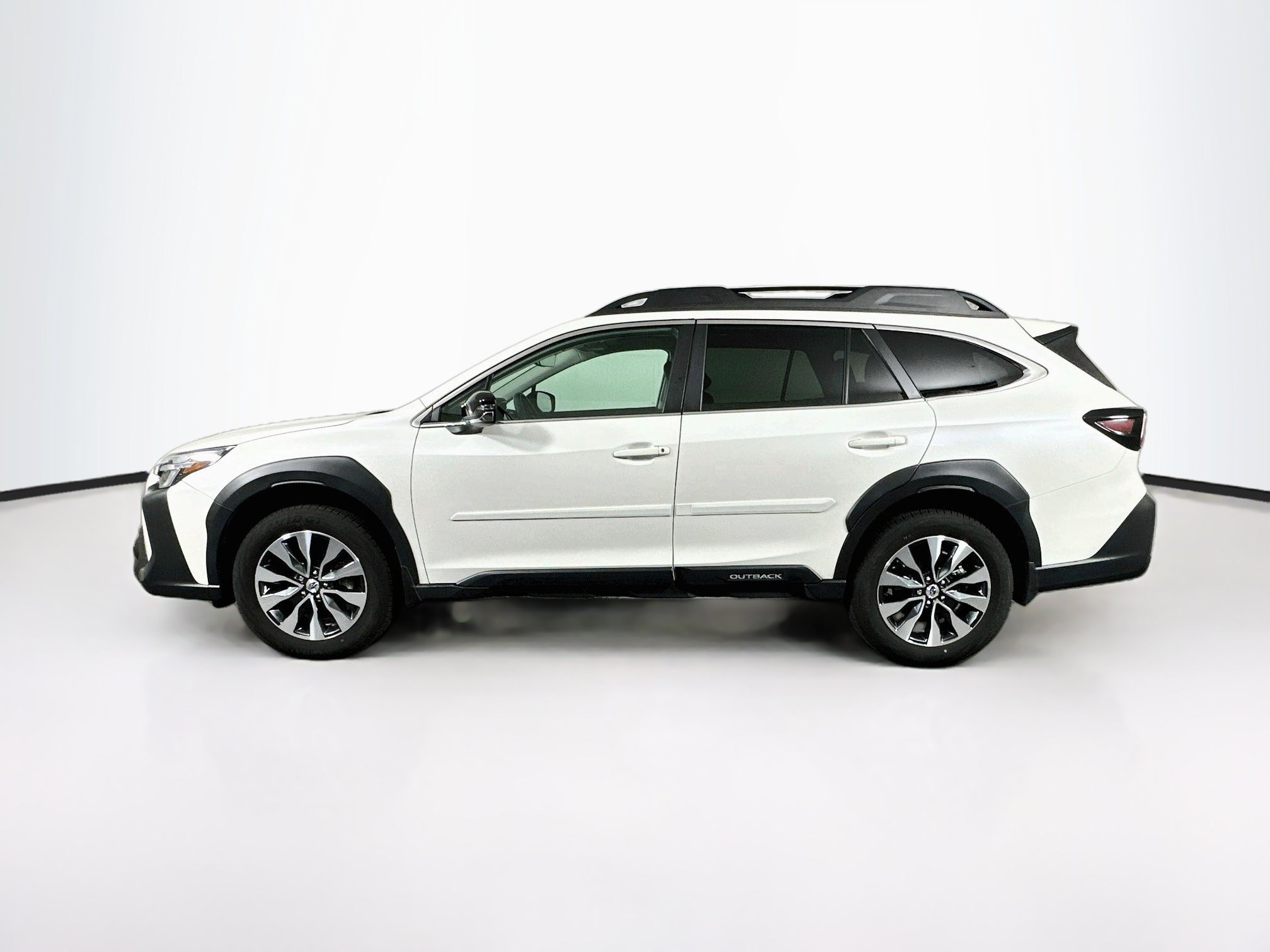 Used 2024 Subaru Outback Limited XT AWD/4WD image 4