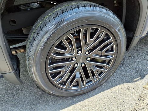 Certified 2022 GMC Sierra 1500 Denali Ultimate image 7