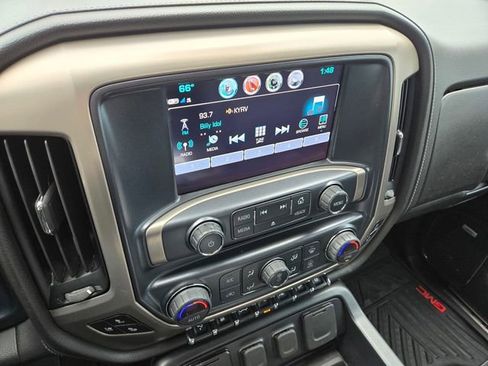 Used 2018 GMC Sierra 2500 Denali w/ Duramax Plus Package image 19