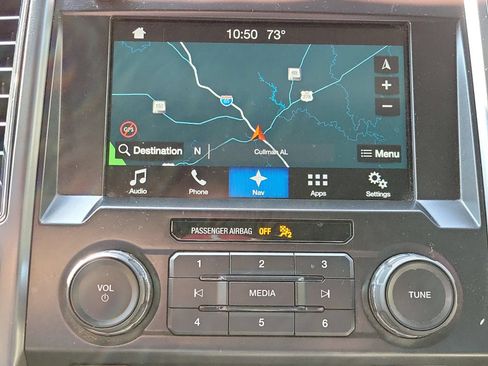 Used 2017 Ford F150 XLT w/ Equipment Group 302A Luxury AWD/4WD image 19