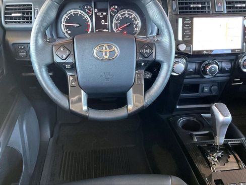 Used 2024 Toyota 4Runner TRD Off-Road Premium w/ Moonroof Package AWD/4WD image 8
