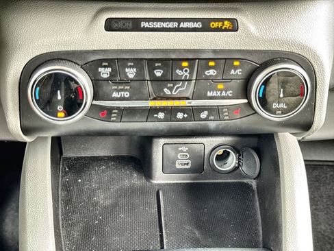 Used 2024 Ford Escape Active AWD/4WD image 18