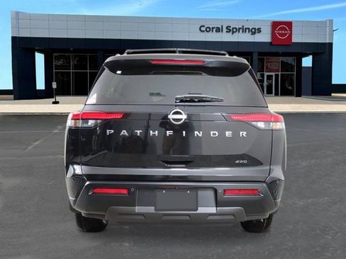New 2026 Nissan Pathfinder SV image 4