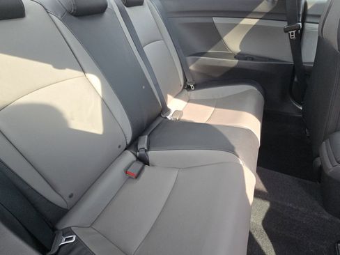Used 2016 Honda Civic EX-L image 19