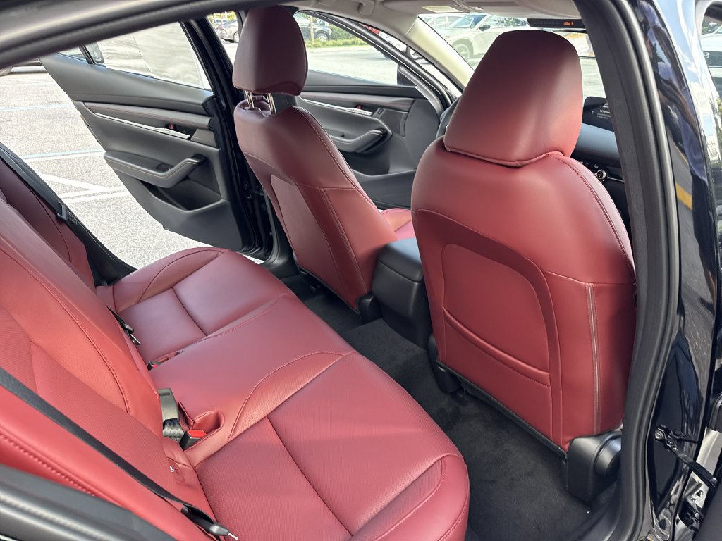 New 2026 MAZDA MAZDA3 Carbon AWD/4WD image 33