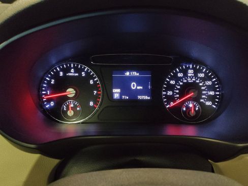 Used 2019 Kia Sorento LX w/ Option Group 020 image 23