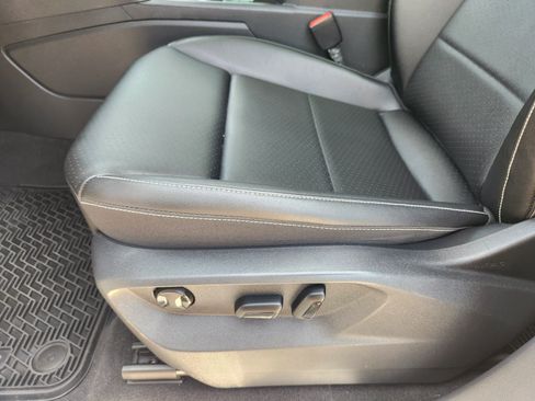 Used 2023 Volkswagen Atlas SE w/ Panoramic Sunroof Package AWD/4WD image 22