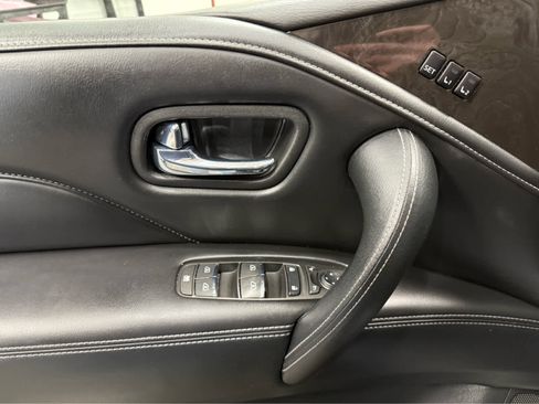 Used 2024 INFINITI QX80 Luxe w/ Cargo Package image 10