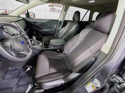 Used 2025 Subaru Outback Premium w/ Popular Package #1 AWD/4WD image 27