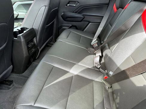 Certified 2023 Chevrolet Colorado Z71 w/ Z71 Convenience Package 2 image 9