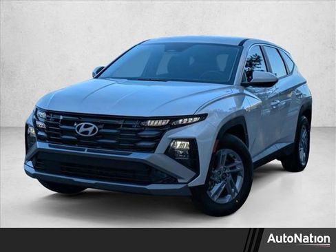 New 2026 Hyundai Tucson SEL image 1