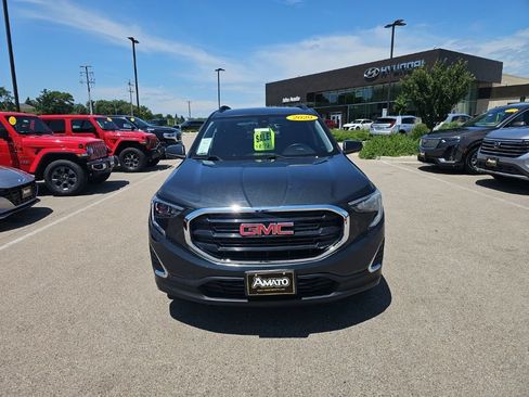 Used 2020 GMC Terrain SLE w/ Driver Convenience Package FWD image 8