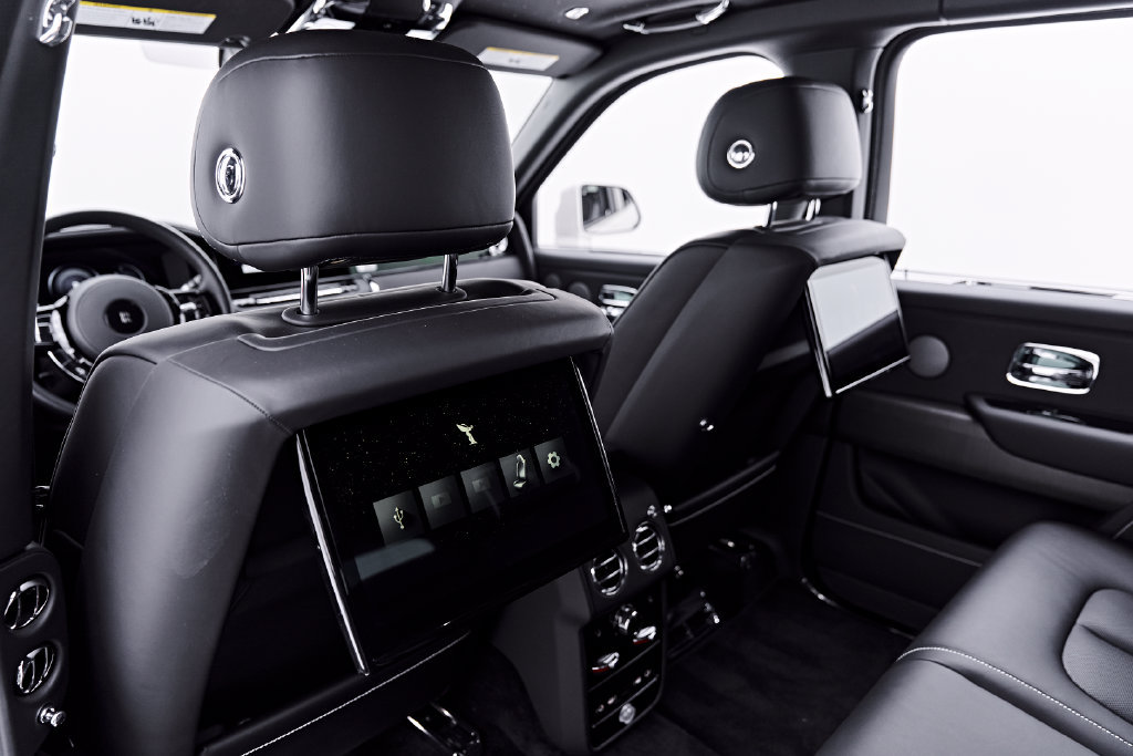 Used 2025 Rolls-Royce Cullinan AWD/4WD image 53