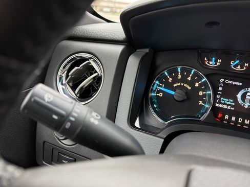 Used 2014 Ford F150 XLT w/ Equipment Group 301A Mid image 22