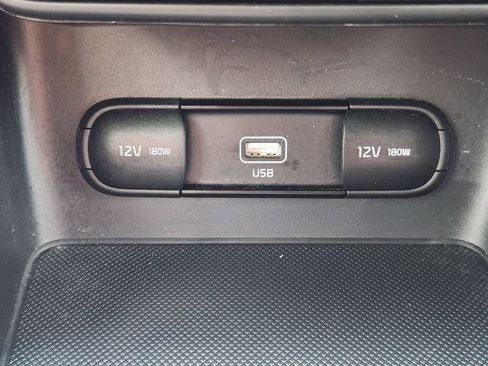 Certified 2022 Kia Sportage LX w/ LX FWD Value Edition Package image 21