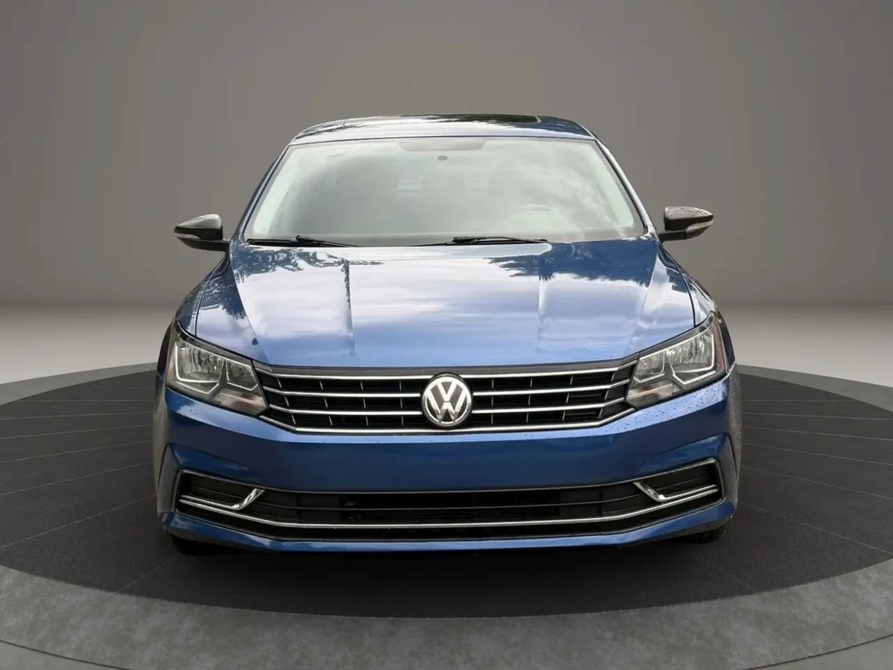 Used 2017 Volkswagen Passat 1.8T SE FWD image 5
