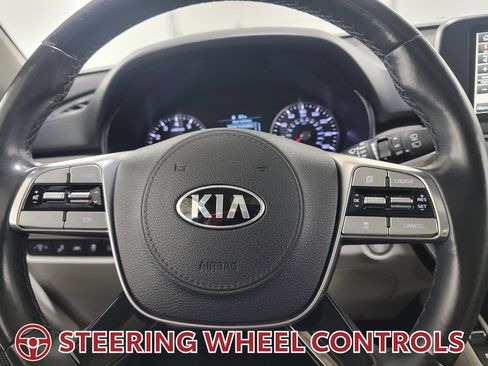 Used 2020 Kia Telluride EX image 19