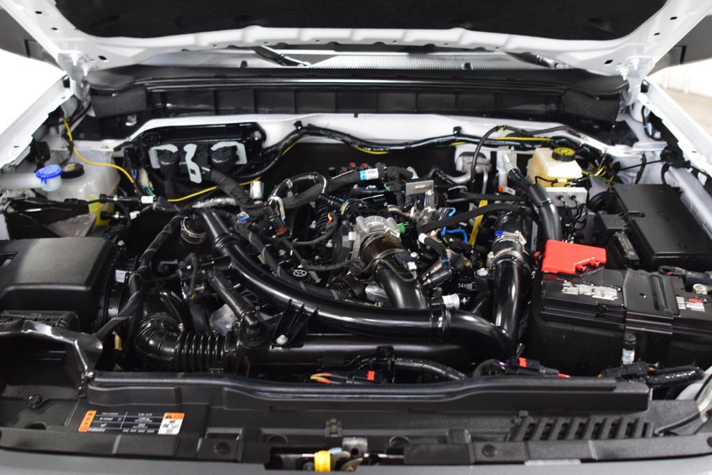 Used 2024 Ford Bronco Badlands AWD/4WD image 25