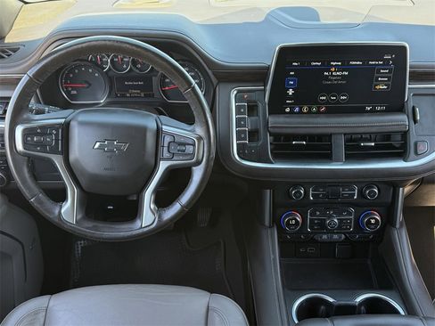 Used 2021 Chevrolet Tahoe Z71 w/ Rear Media and Nav Package image 10