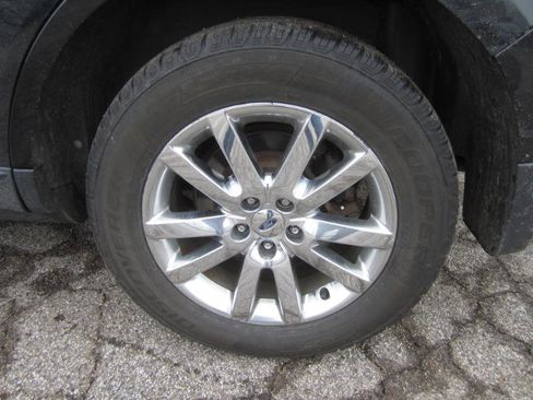 Used 2013 Ford Edge Limited w/ Vision Pkg image 11