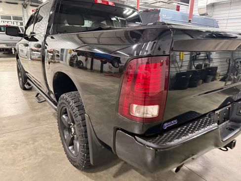 Used 2014 RAM 1500 Express w/ Black Ram 1500 Express Group image 26