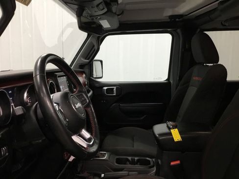 Used 2023 Jeep Wrangler Unlimited Rubicon w/ Cold Weather Group image 7