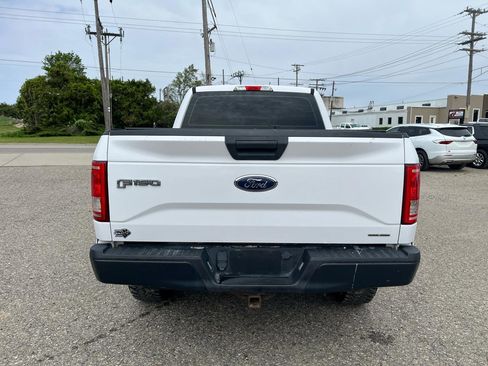Used 2015 Ford F150 XL w/ Equipment Group 101A Mid AWD/4WD image 4