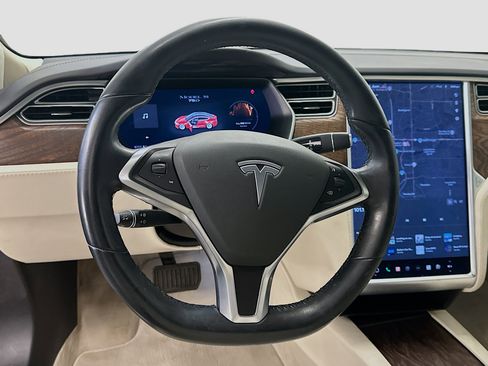 Used 2018 Tesla Model S 75D image 18