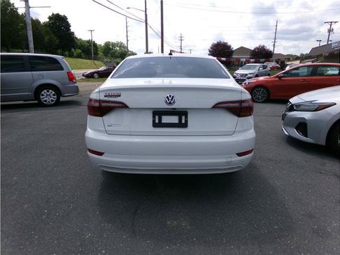 Used 2019 Volkswagen Jetta S w/ Driver Assistance Package FWD image 11