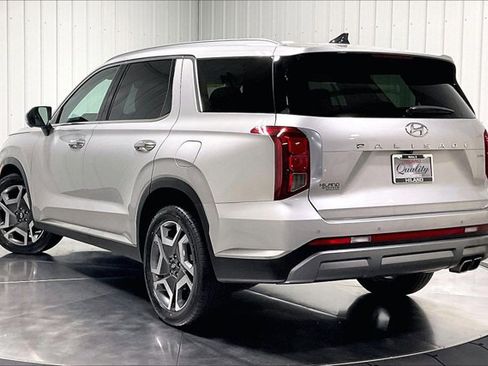 Used 2024 Hyundai Palisade Limited AWD/4WD image 12