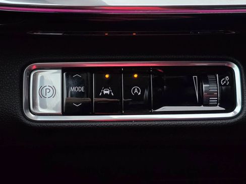 Used 2024 Buick Envision Preferred image 24