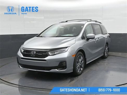 New 2026 Honda Odyssey Touring image 6